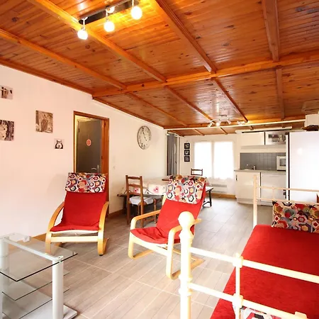 Spacieux Au Mont-dore : 10 Couchages, Wifi, Proche Thermes, Animaux Acceptes - Fr-1-415-72 * Le Mont-Dore
