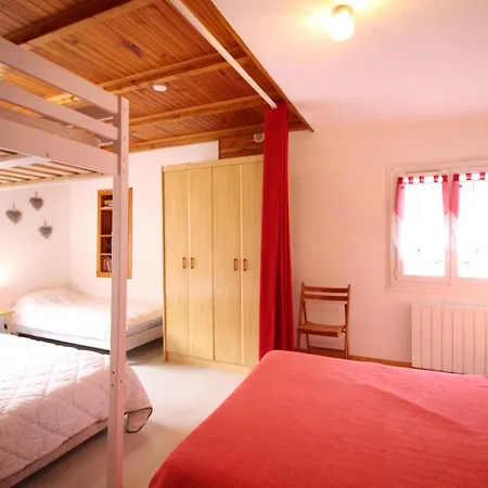 Spacieux Au Mont-dore : 10 Couchages, Wifi, Proche Thermes, Animaux Acceptes - Fr-1-415-72